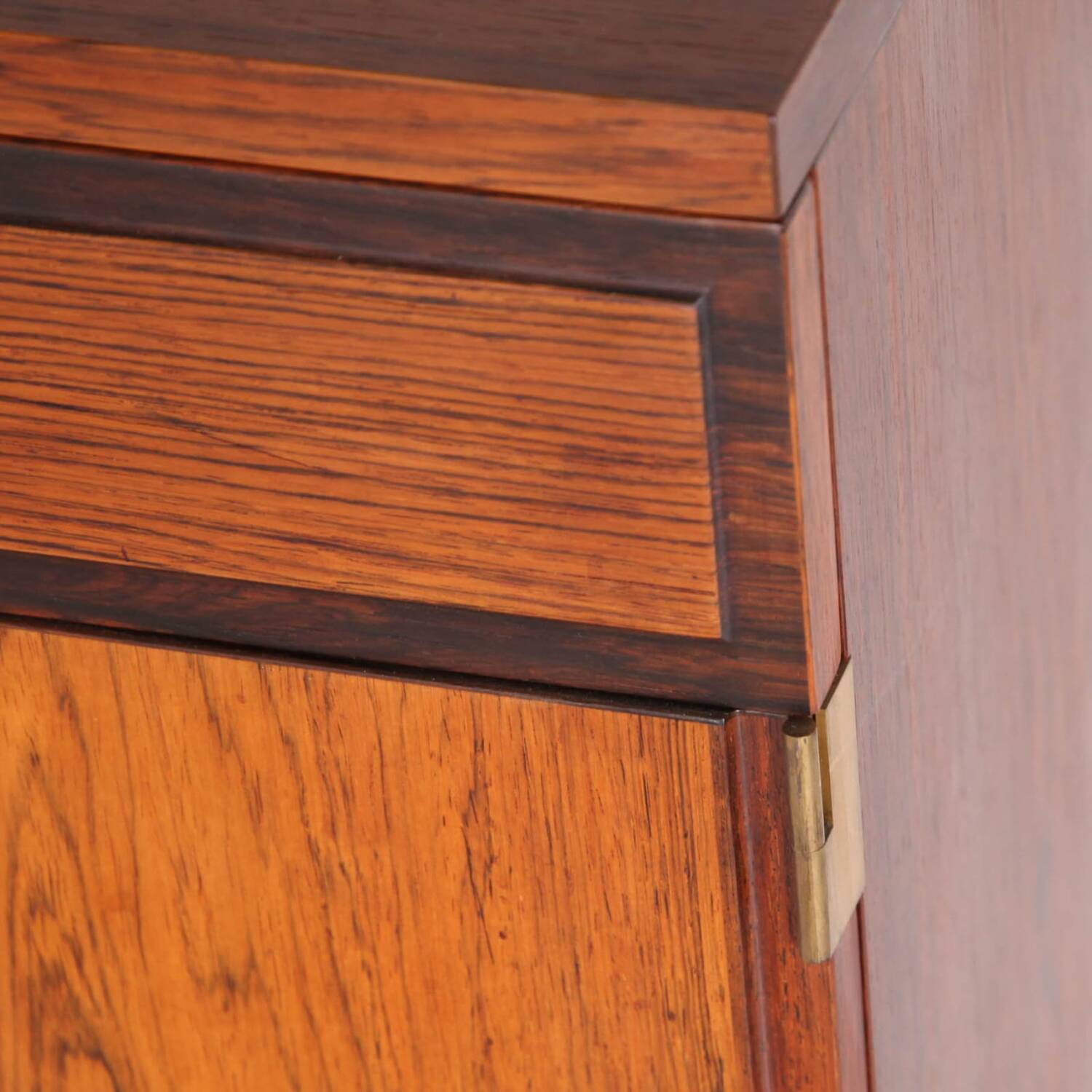 Buffet scandinave en palissandre