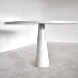 Eros round dining table in white Carrara marble, Italy, 70s in