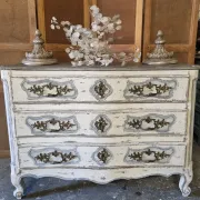 Commode
