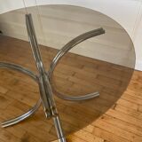 Table ronde en métal et verre fumé années 70