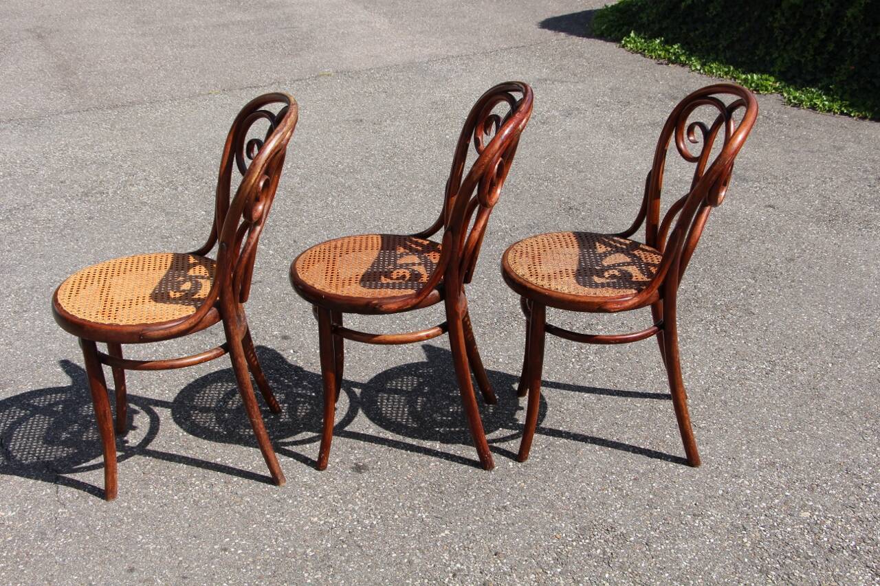 Série de x8 chaises bistrot style Thonet