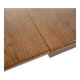 Extendable oak table