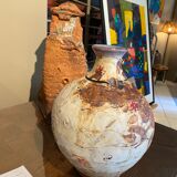Sculptural ceramics signed contemporary