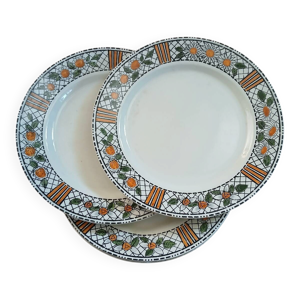 4 assiettes plates anciennes