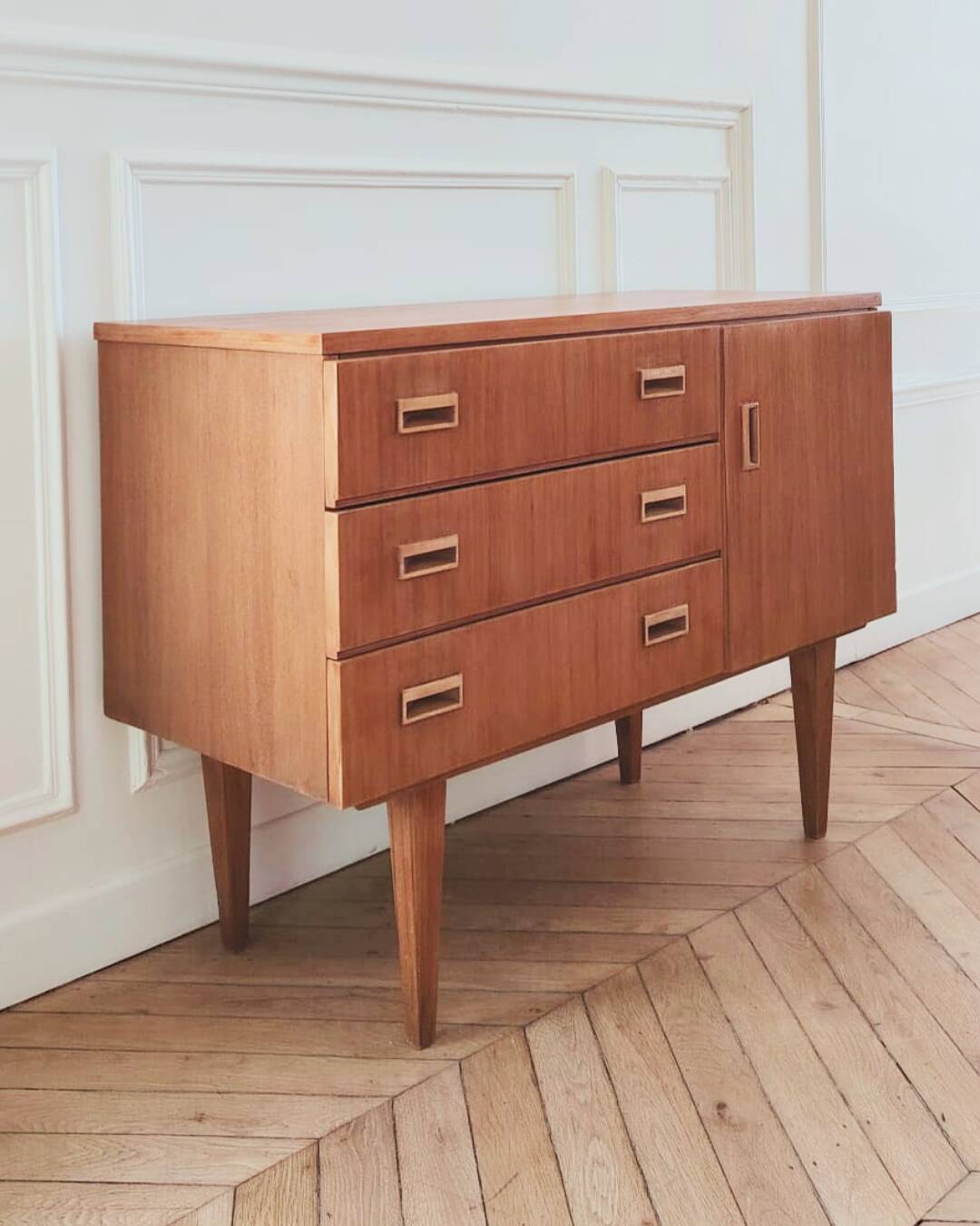 Enfilade vintage rénovée, années 60