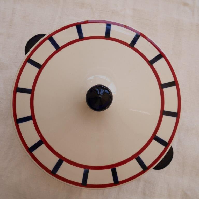 Vegetable or soup bowl, HBCM Montereau