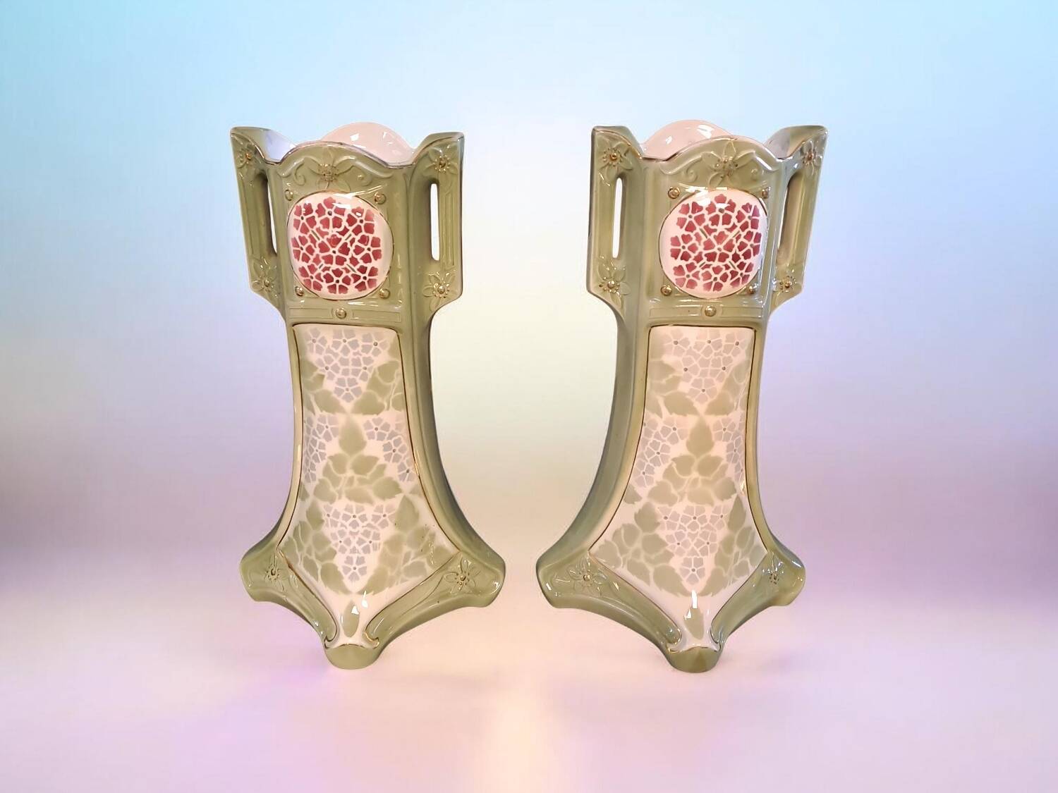 Ensemble de 2 vases Barbotine Art Nouveau - Keller et Guerin