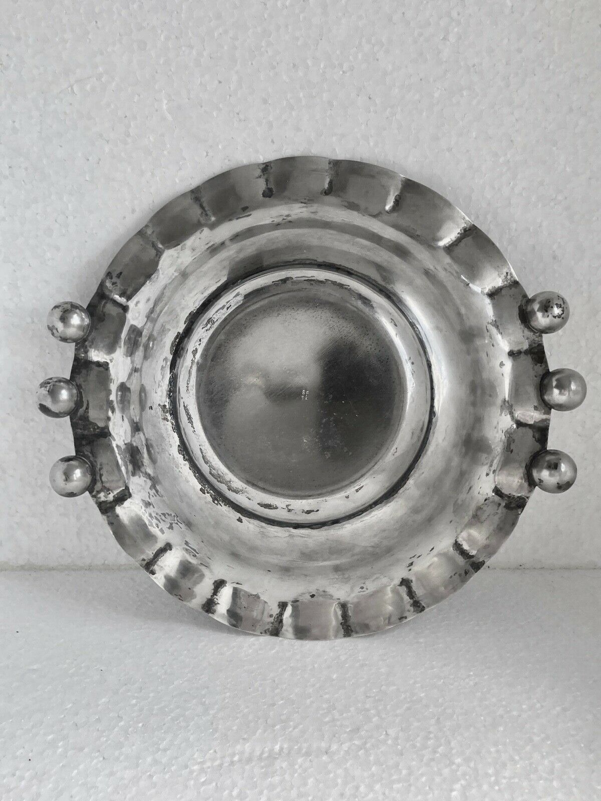 Coupe ou coupelle art déco moderniste en métal argenté estampillé - a voir !!!