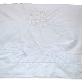 Old linen, embroidered with return, Monogram "GC" flat sheet