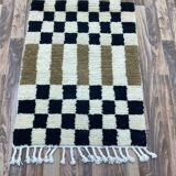 Beni Ourain Berber rug in wool, size 1.5/2.5 m.