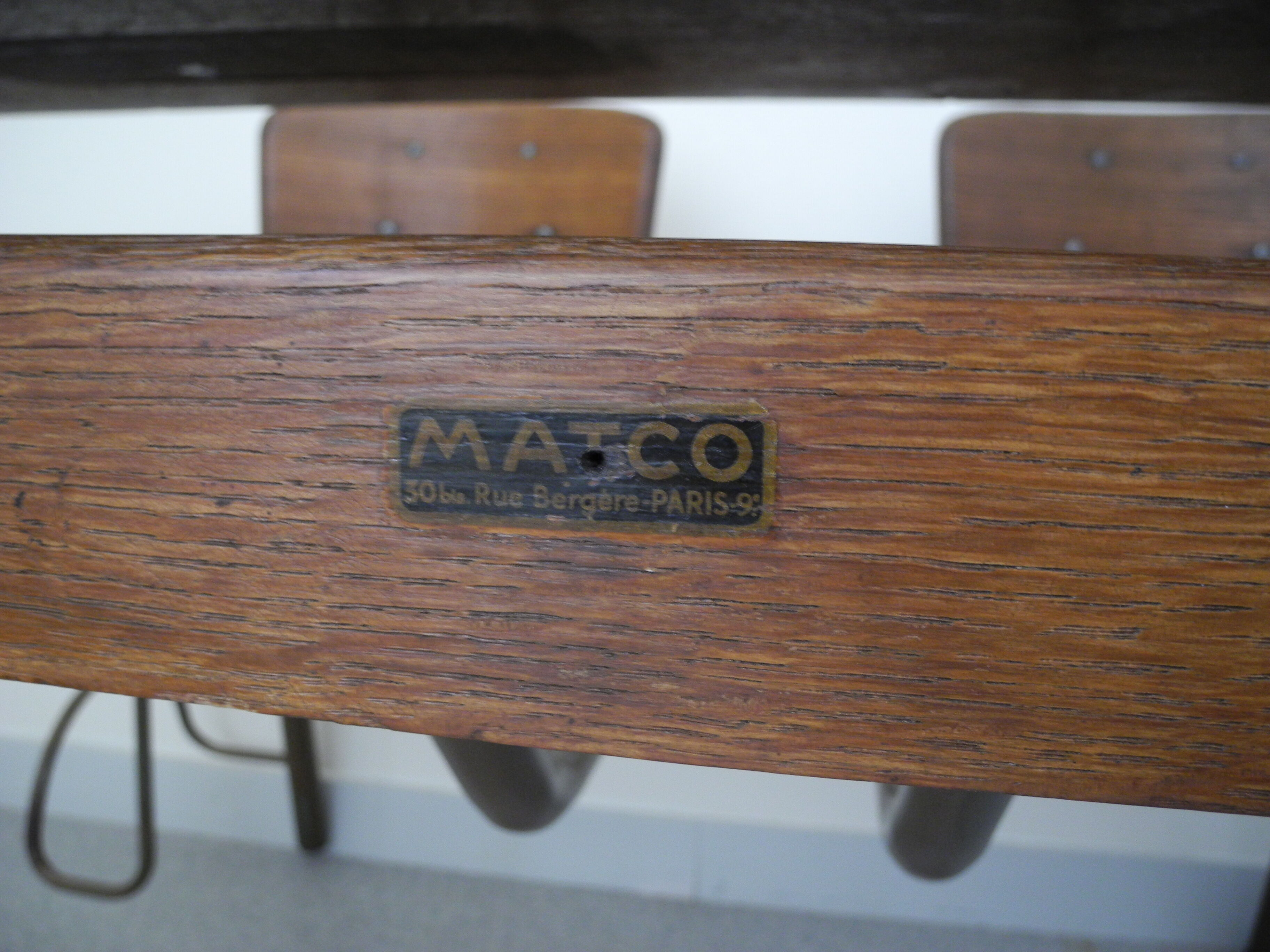 Bureau d'écolier pupitre double Matco Paris déco rétro vintage