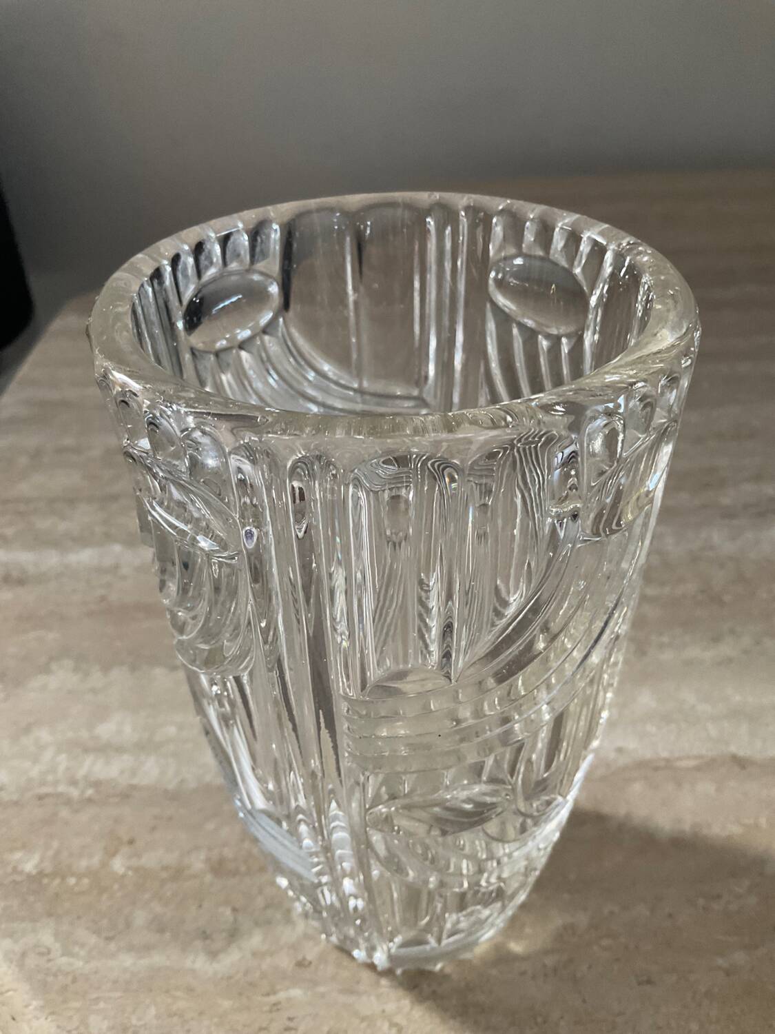 Vase Art Déco en cristal ciselé