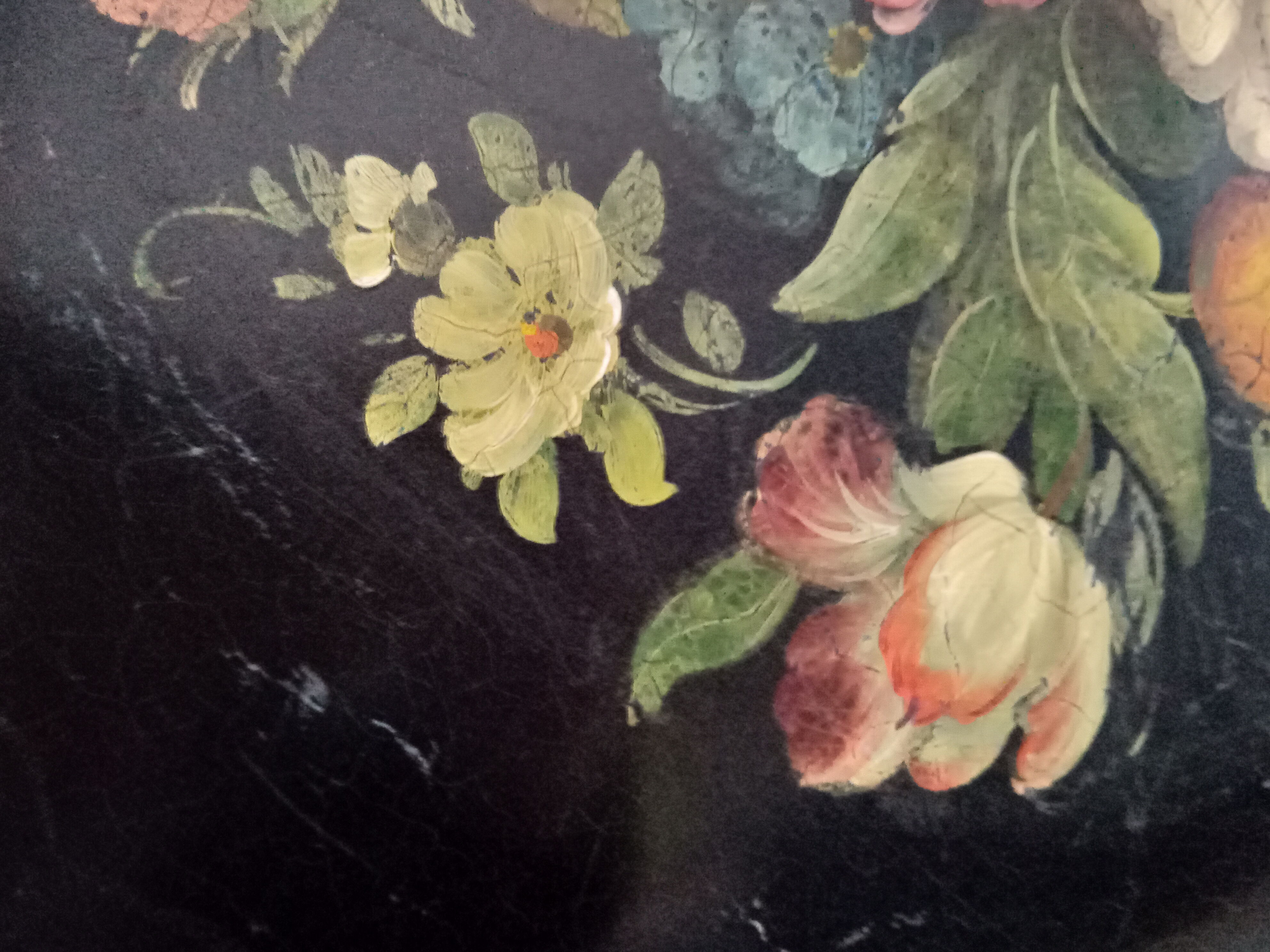 Large vintage round tray in black metal floral decoration hand-painted gold eder