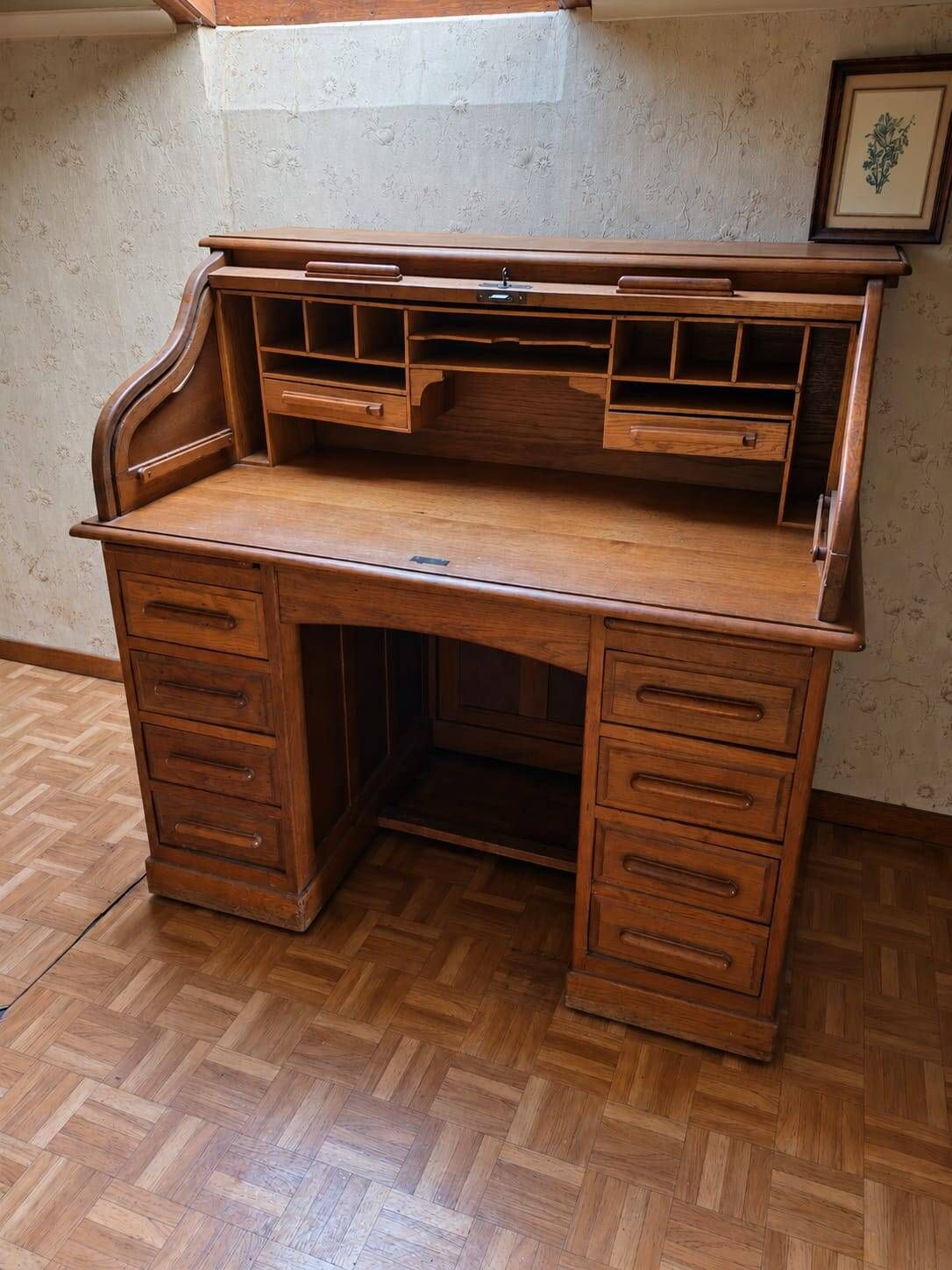 secretary (authentic American cylinder desk)