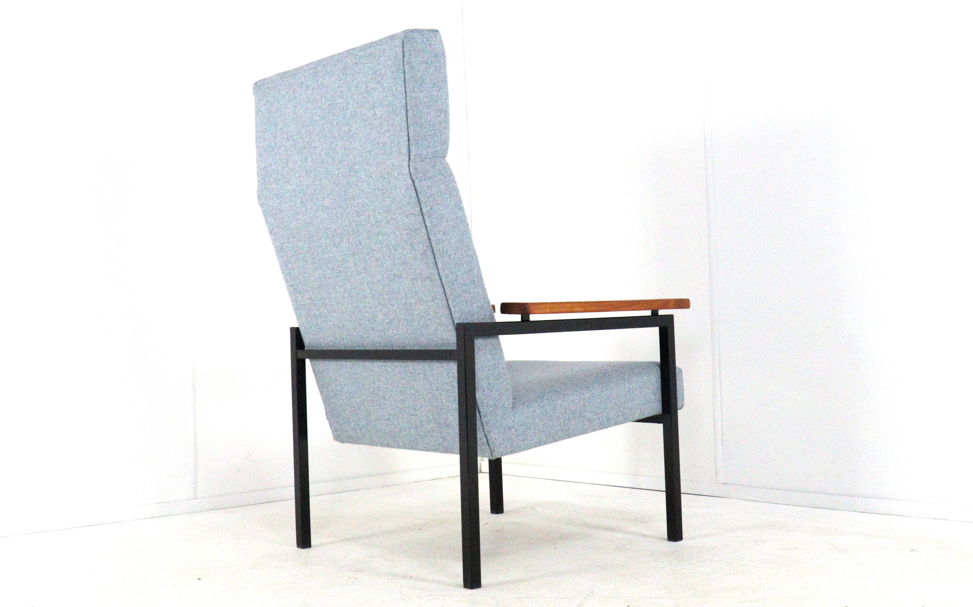 Gijs van der Sluis armchair no. 30 men's model - dutch mid century design