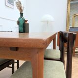 Henning Kjaernulf extendable table