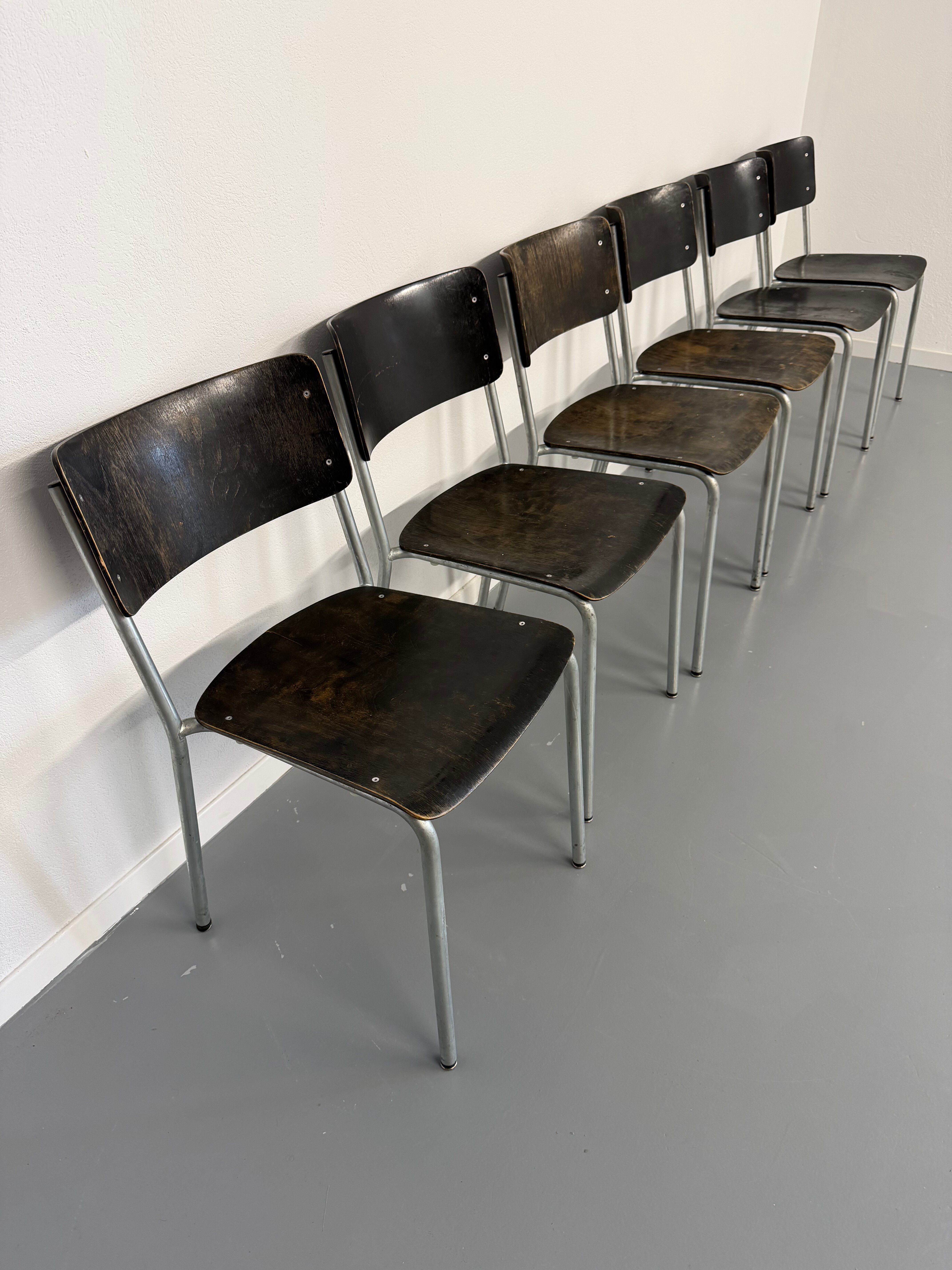 Set of 6 stackable chairs designed by Gustav Hassenpflug, Bauhaus, 1940s.