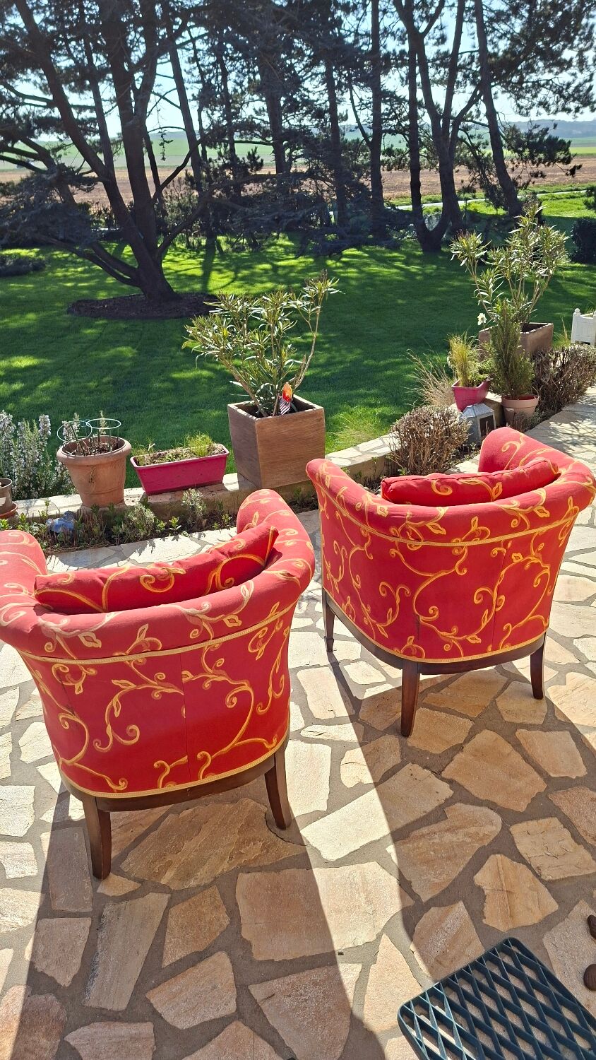 Paire de fauteuils de style Art déco