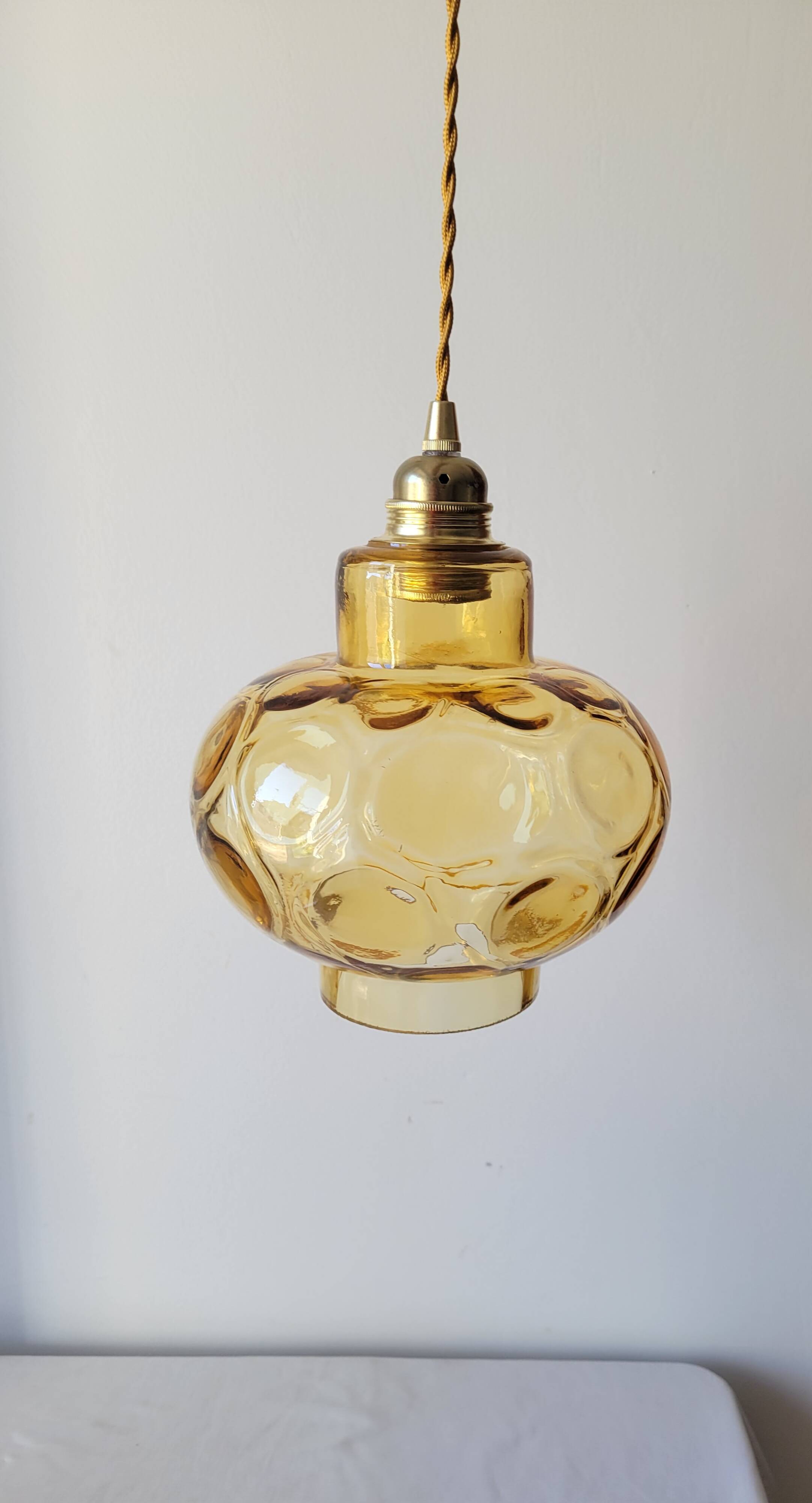 Faceted glass pendant light