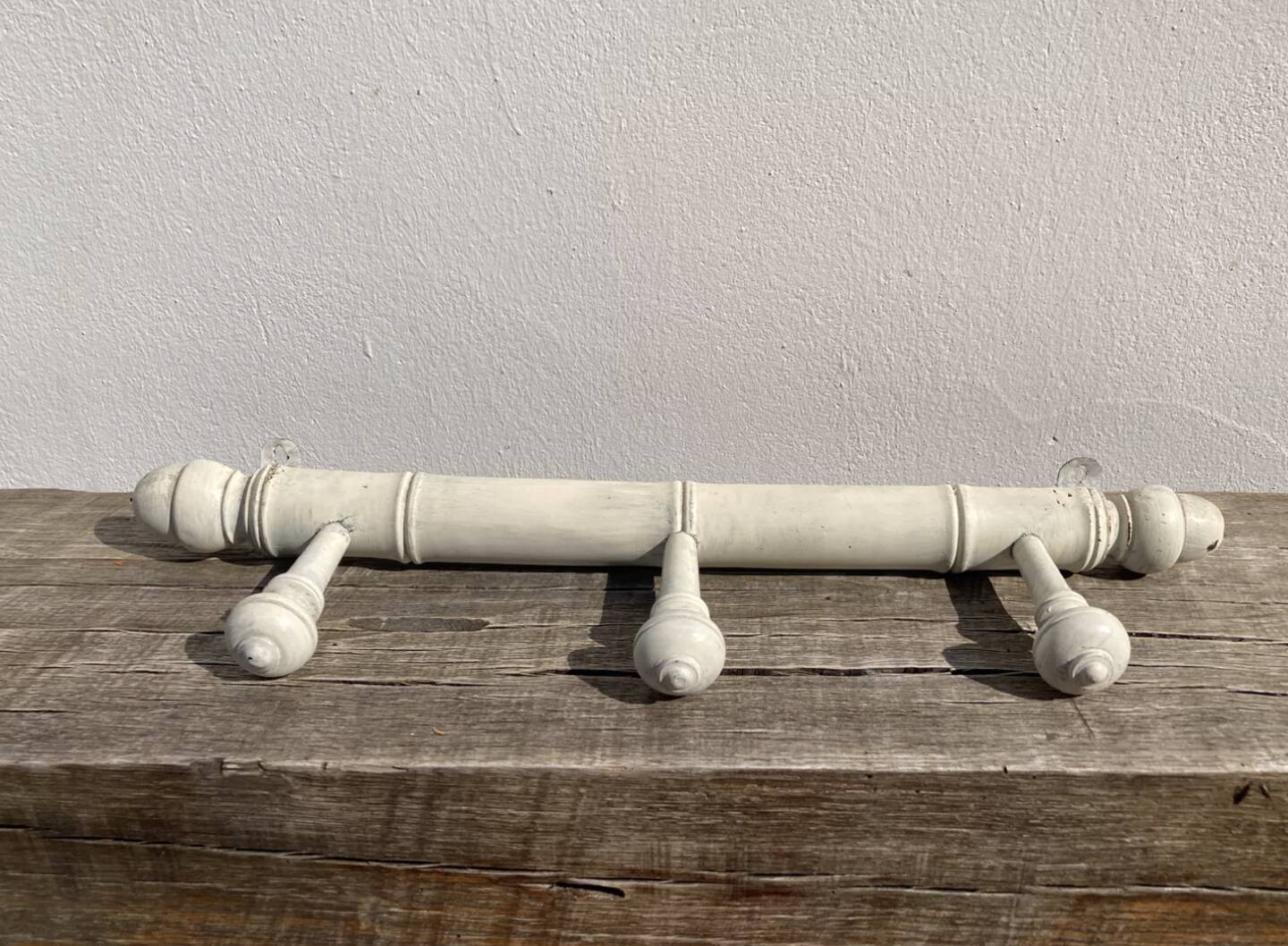 White wooden coat rack / coat hook