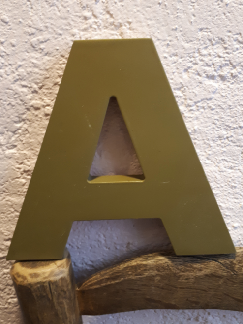 Lettre d’enseigne "A"