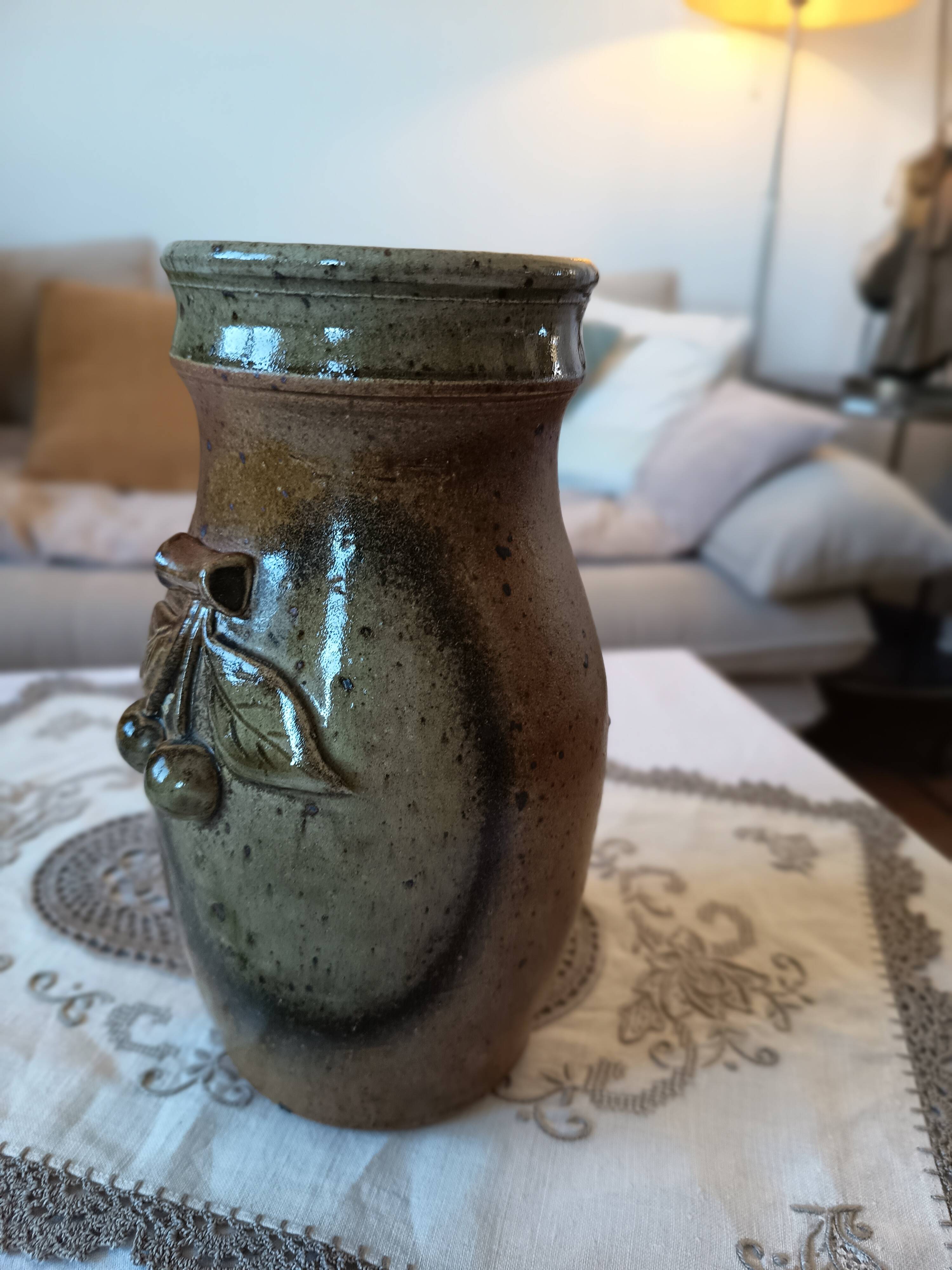 Pyrite stoneware vase, signed Jacques Vilain, La Borne, 1960s-70s.