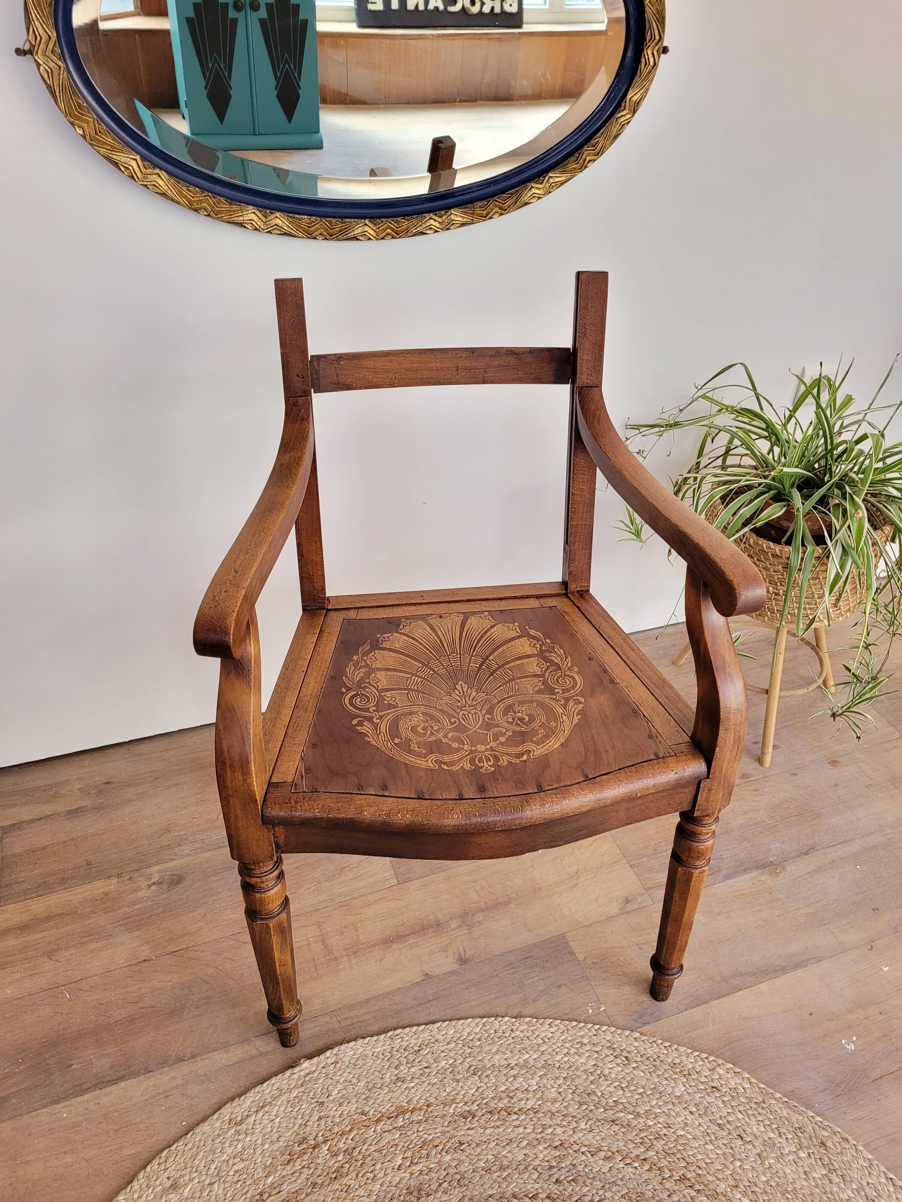 Early 20th century wooden barber's chair