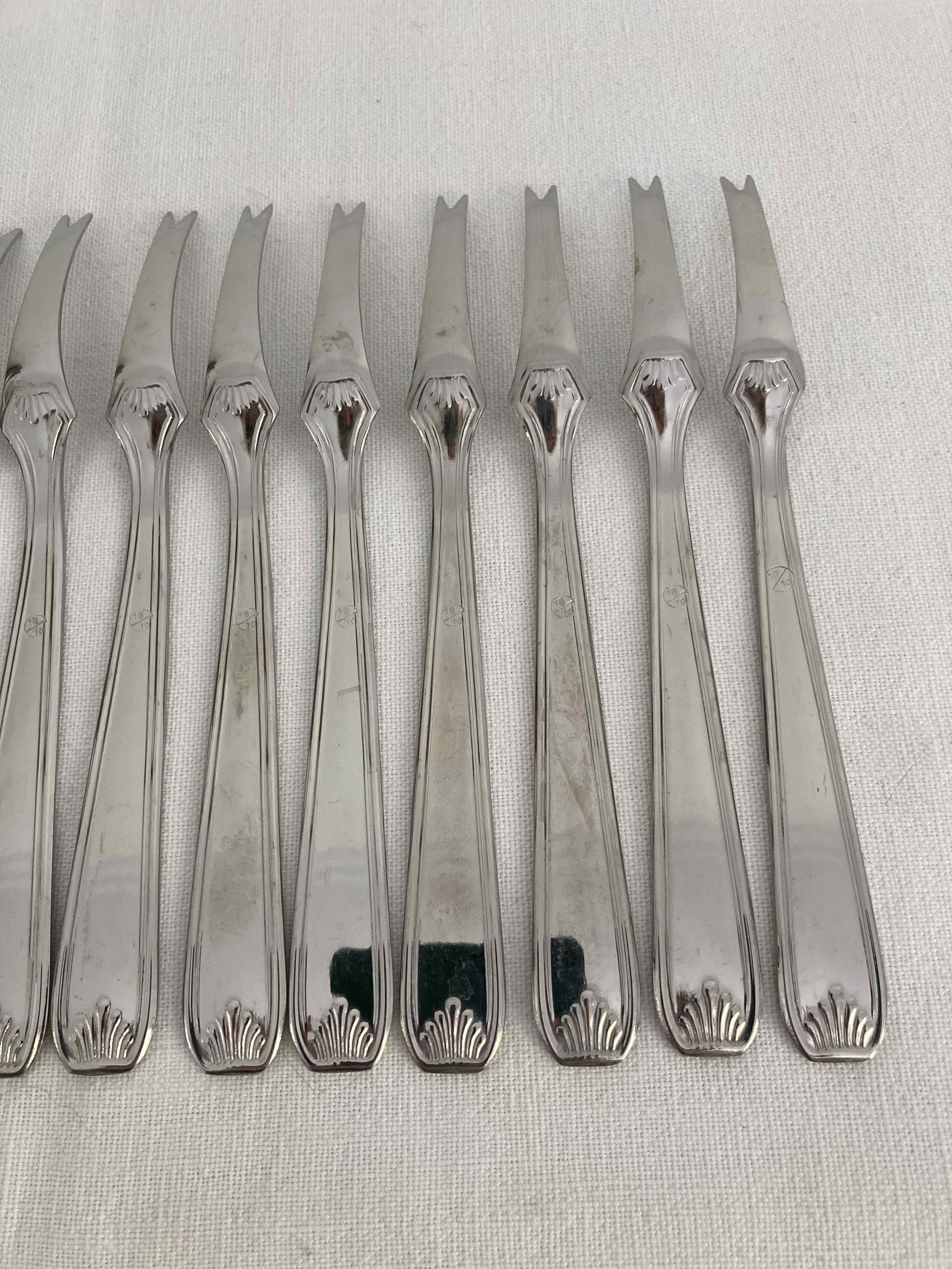 Snail and crustacean forks