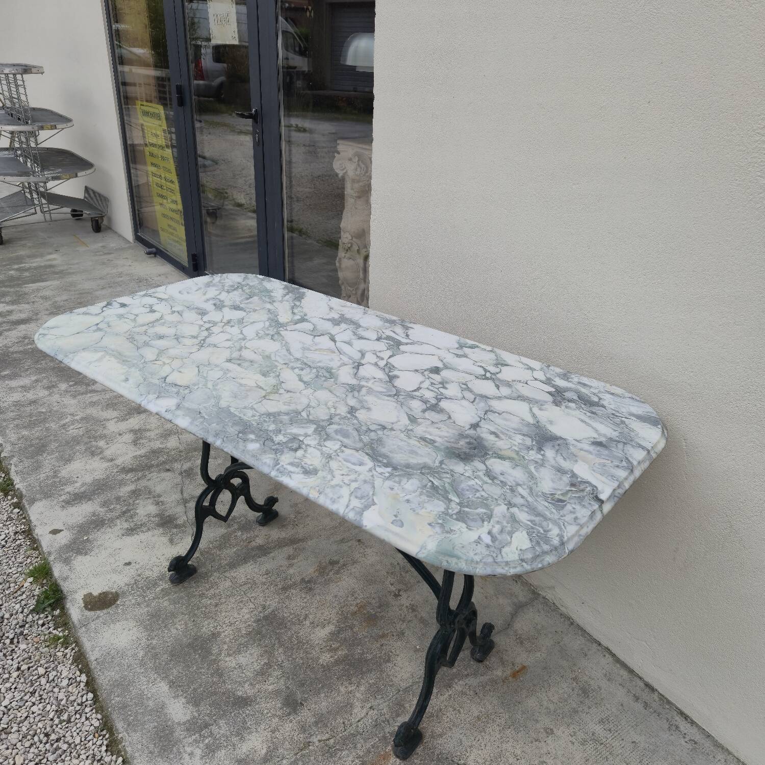 Antique cast iron and marble bistro restaurant table - 1.40m