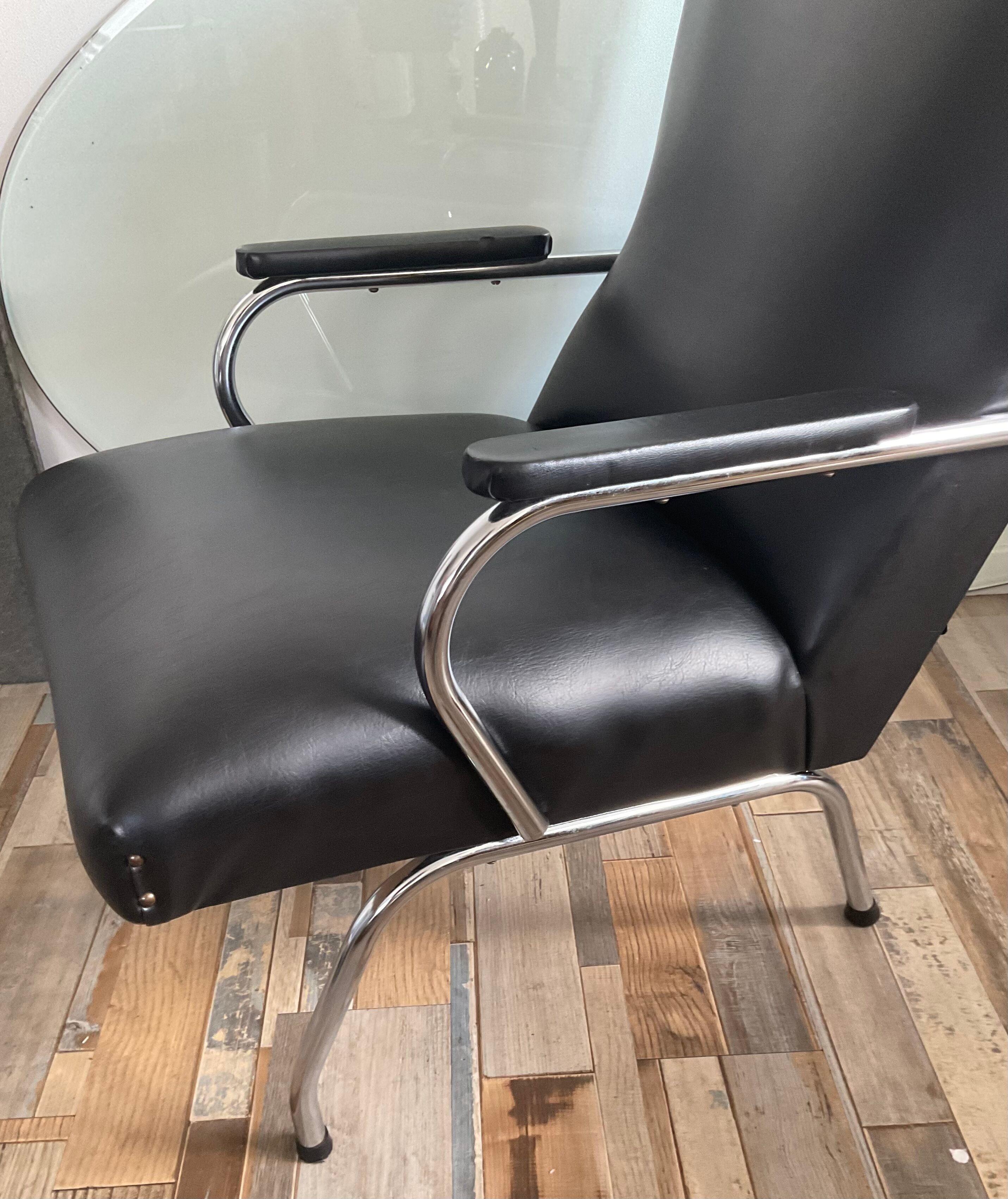 Vintage lounge chair from the 70s