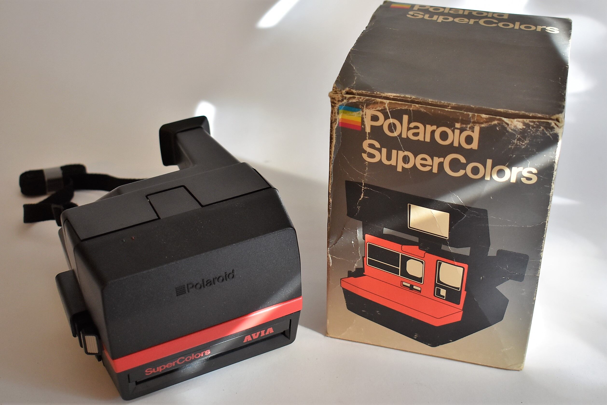 Polaroid super colors avia