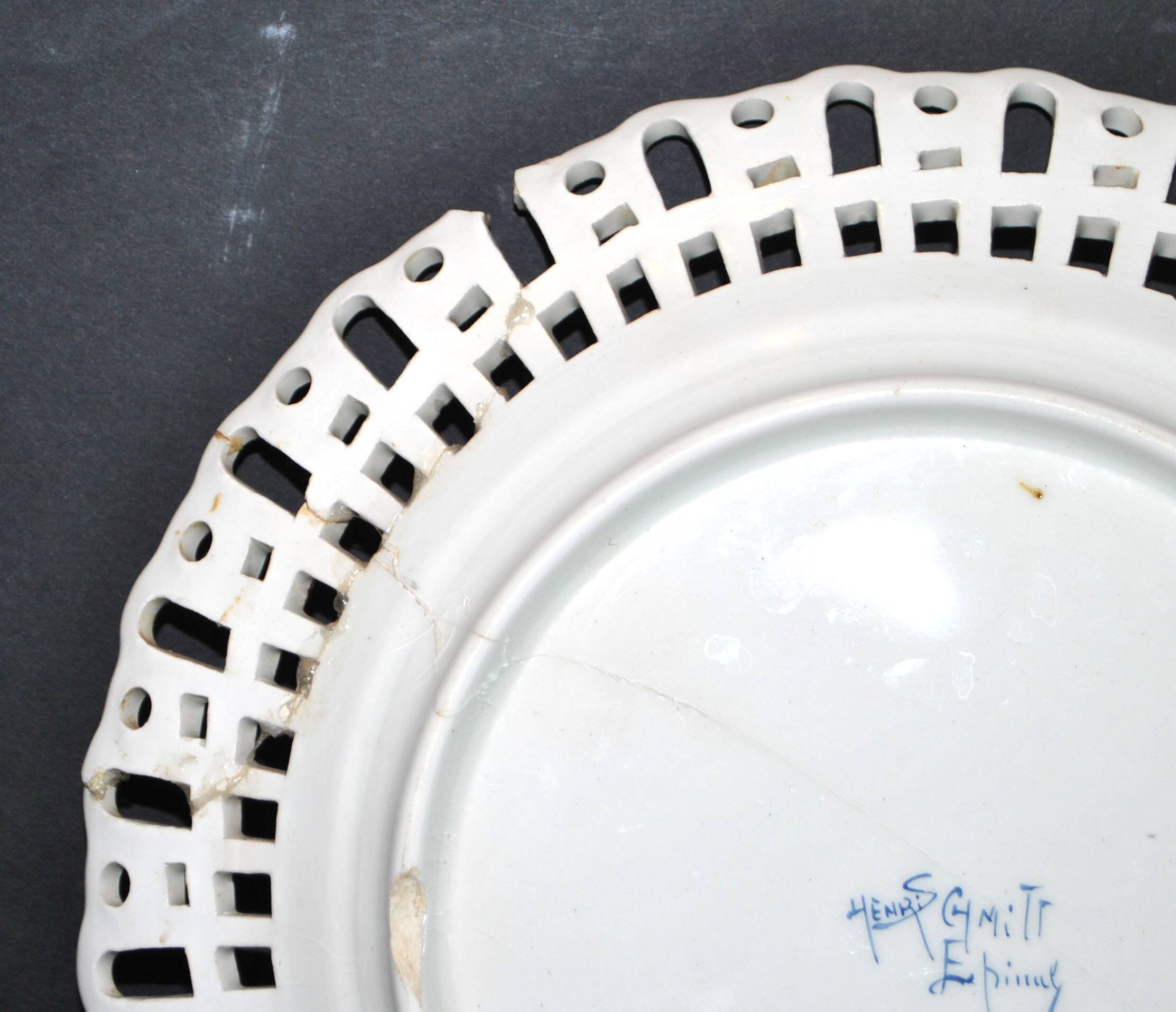 Painted collector's plate with openwork edge epinal by henri schmitt 1900