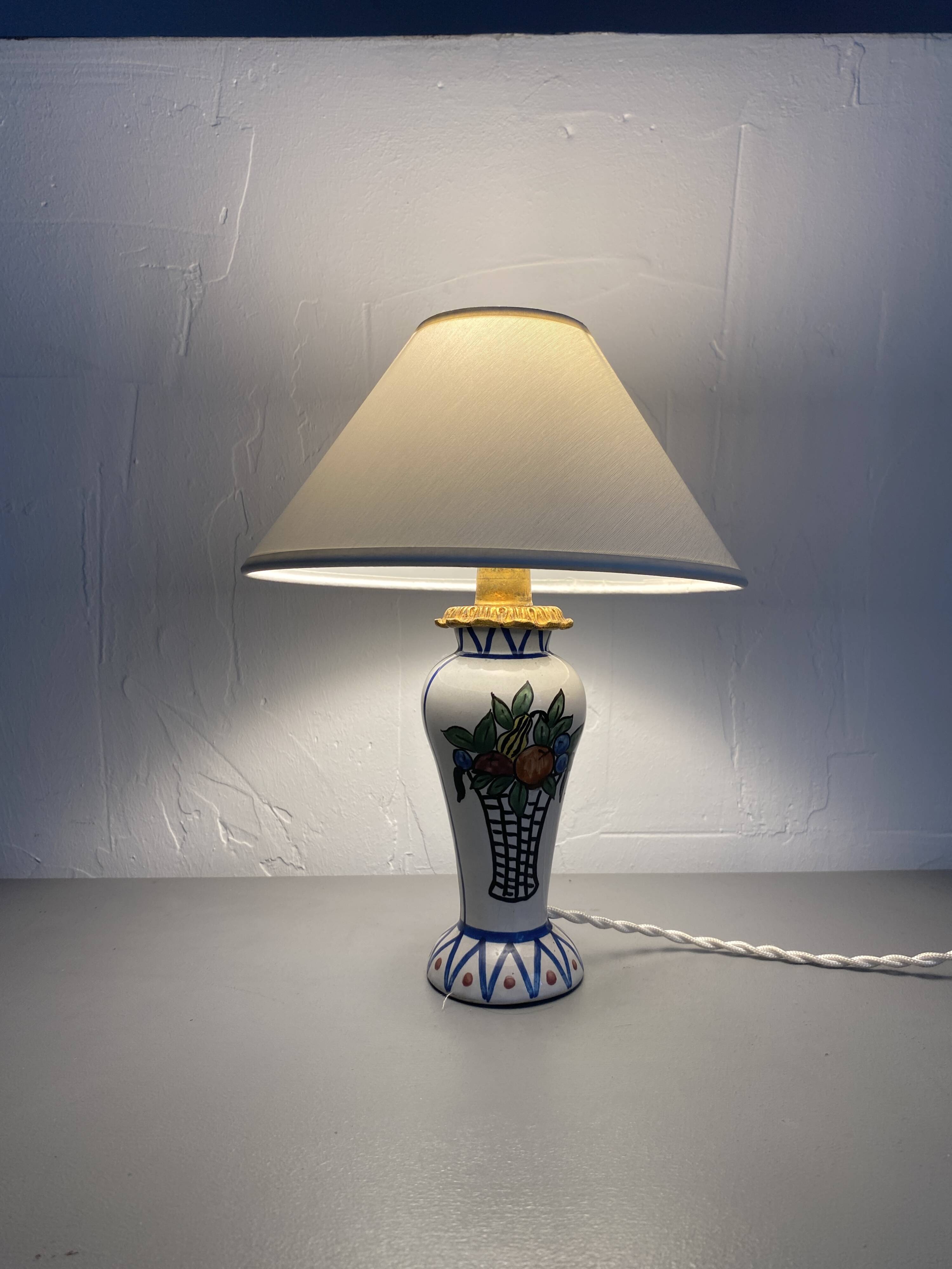 1930 lamp signed Delcourt, fabric cable, lampshade