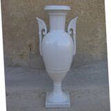 Vase en porcelaine ancien