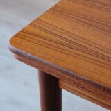 Vintage teak dining table – extendable Scandinavian design