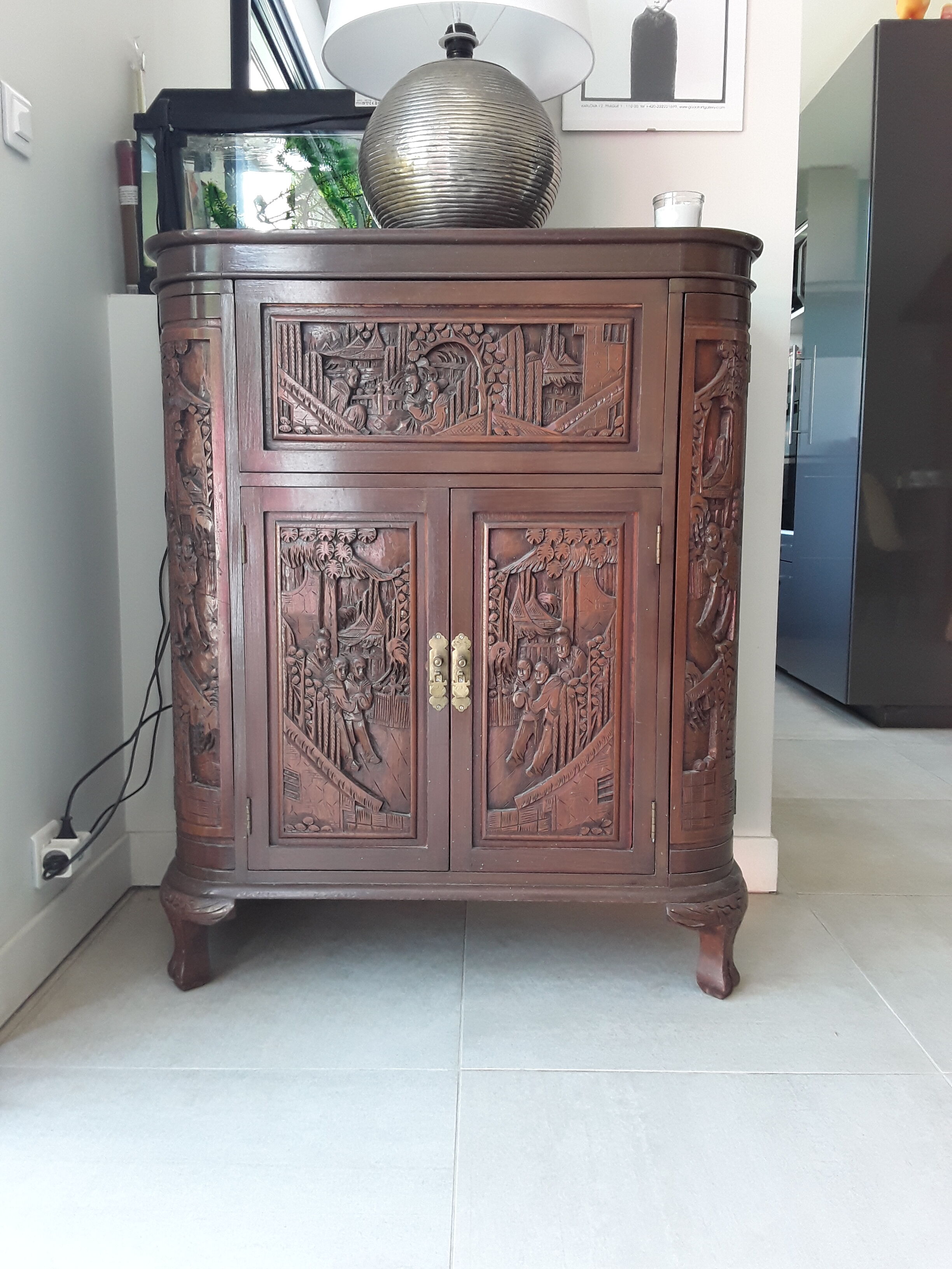 Chinese bar furniture