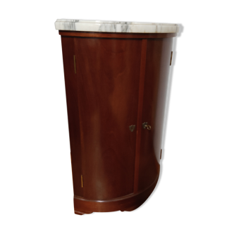 Mahogany notch with marble