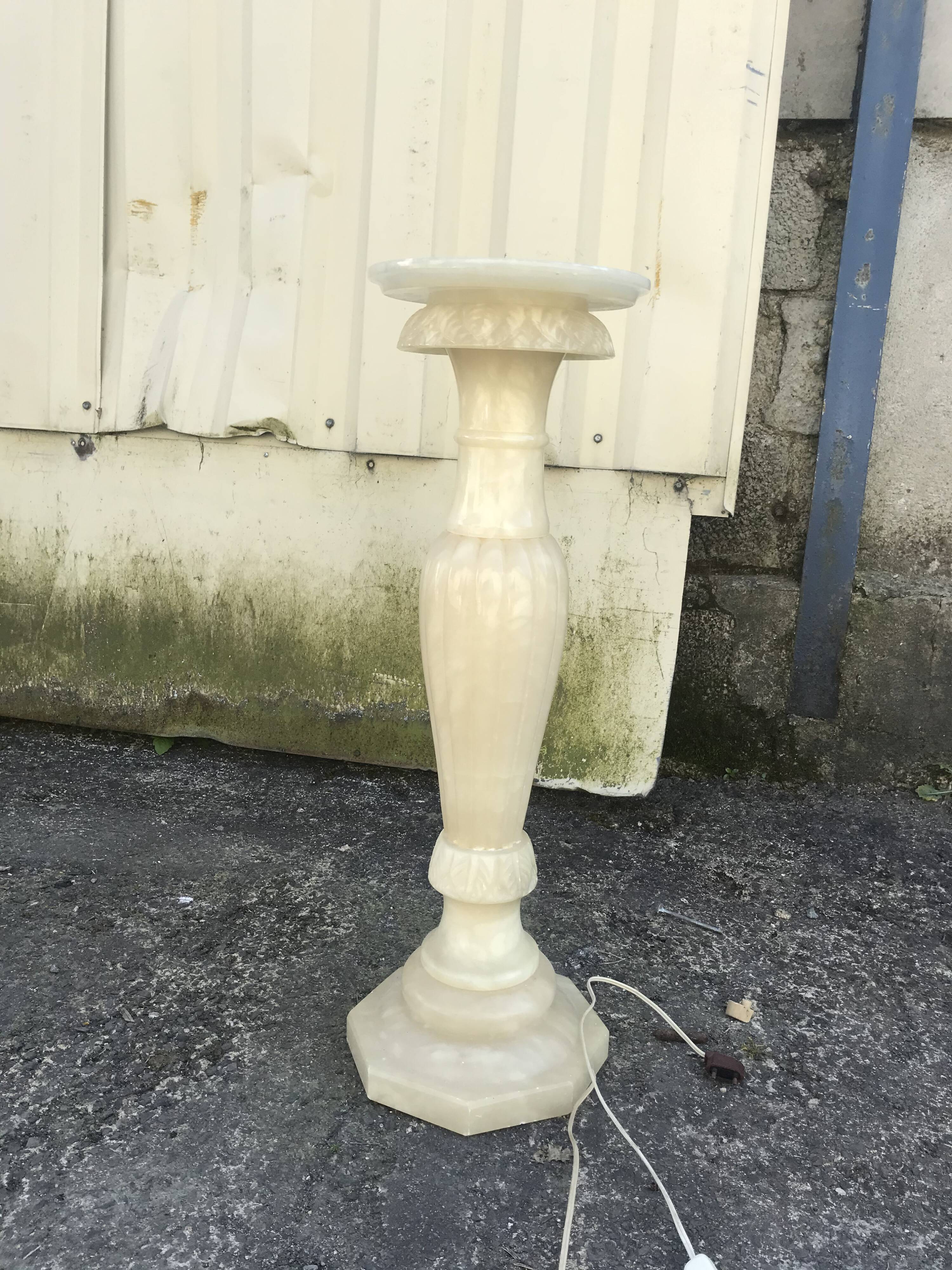 alabaster light column