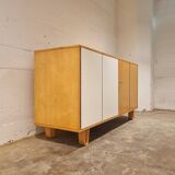 Buffet moderniste DB02 conçu par Cees Braakman pour UMS Pastoe 1954
