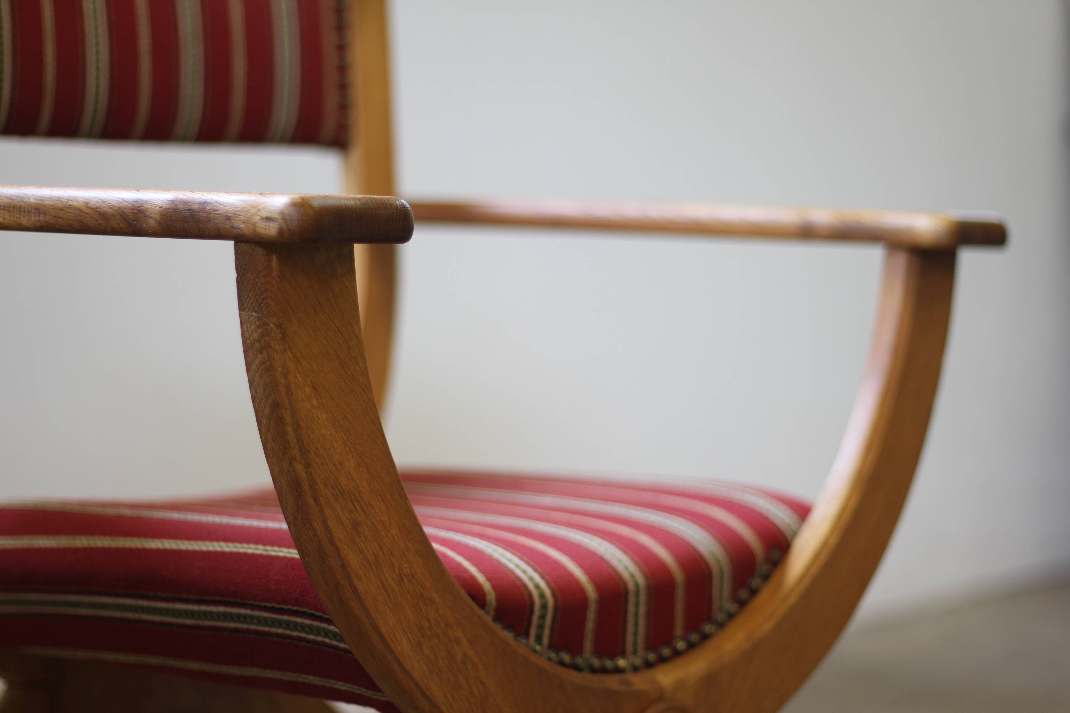 Vintage 1960s Brutalist Kurul Armchairs in Oak - style of Henning Kjærnulf