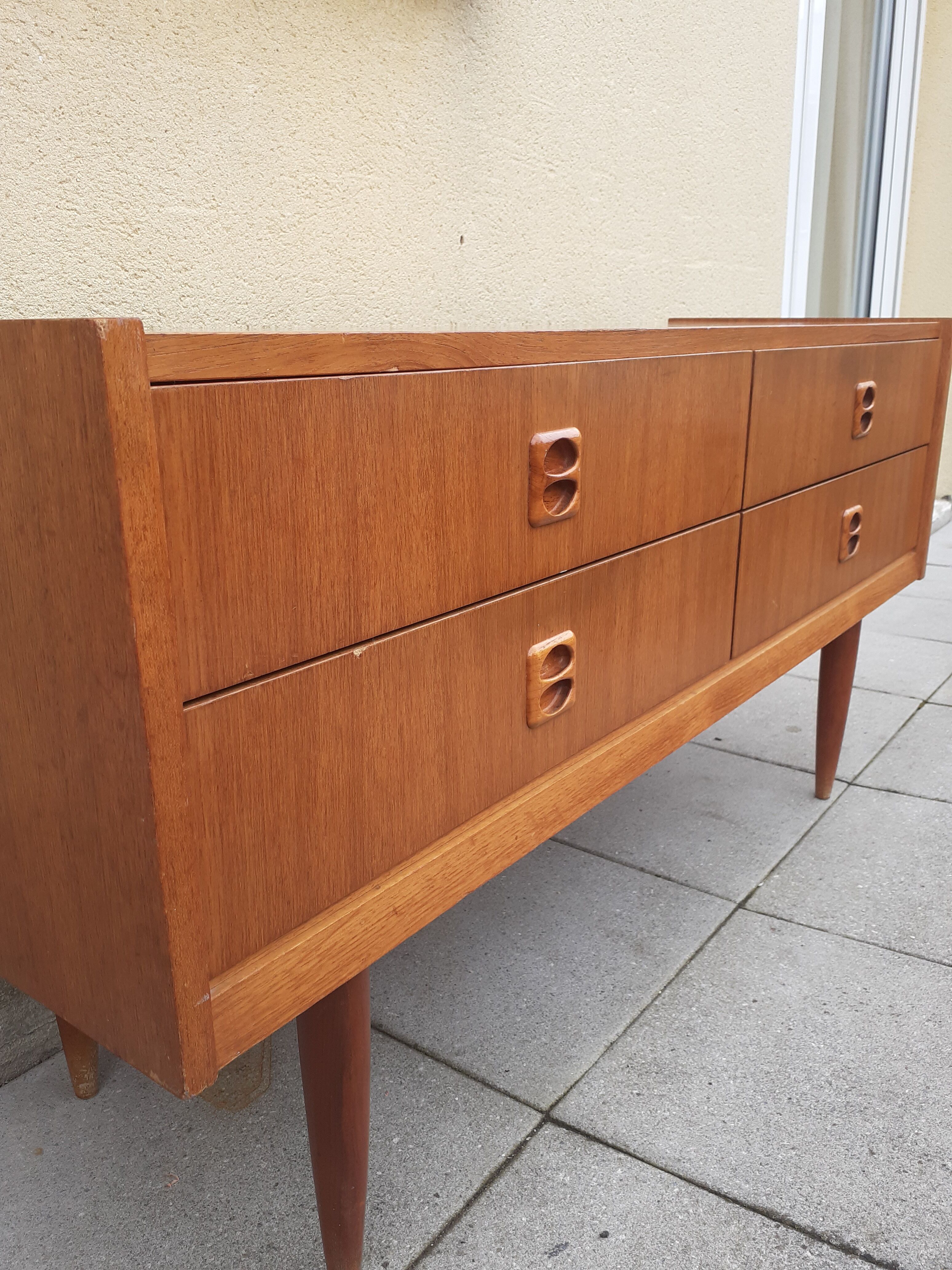 Scandinavian enfilade