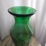 Vase en verre soufflé, vert bouteille