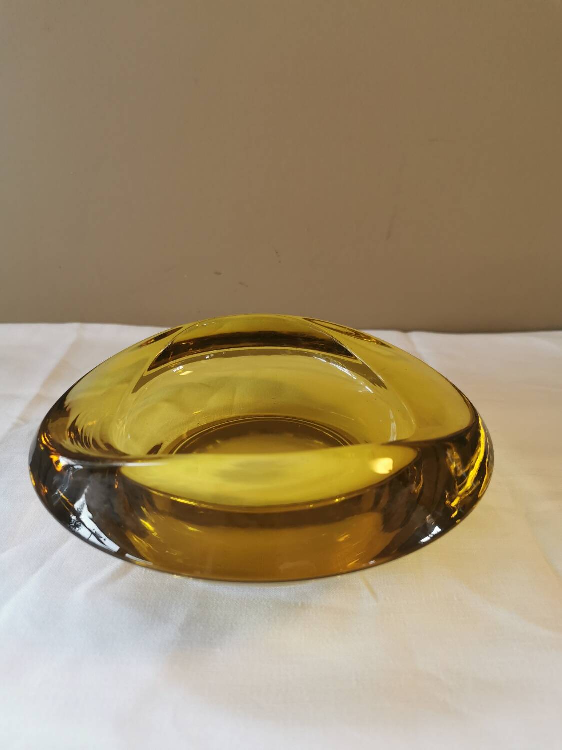 Vintage amber glass pocket tray