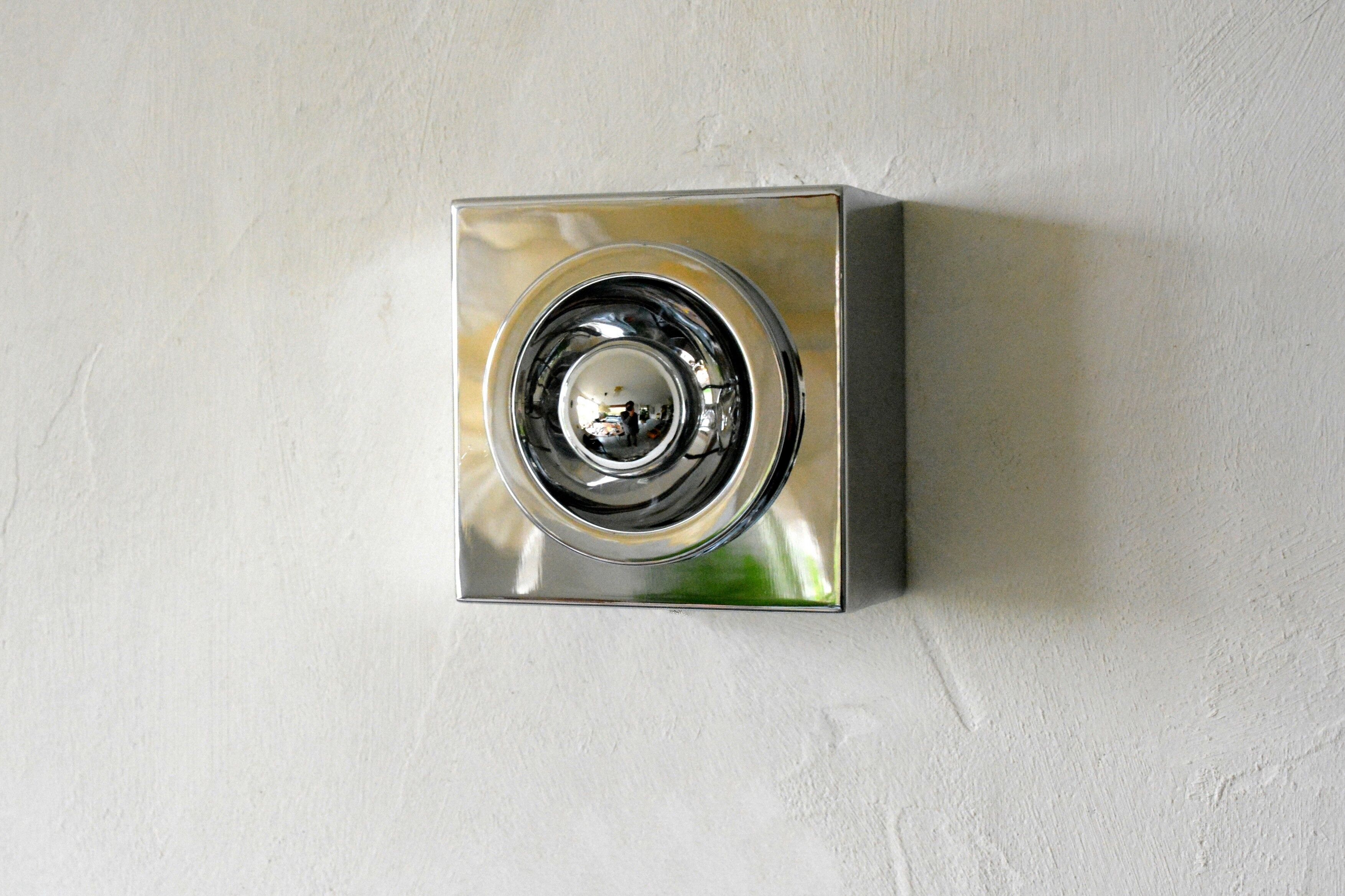 Pair of Italian wall lights, 60s