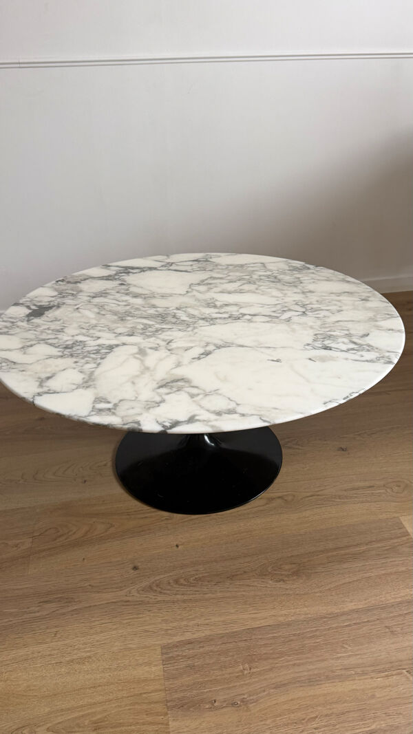 Table basse knoll - Tulip - Knoll - Eero Saarinen Table basse -