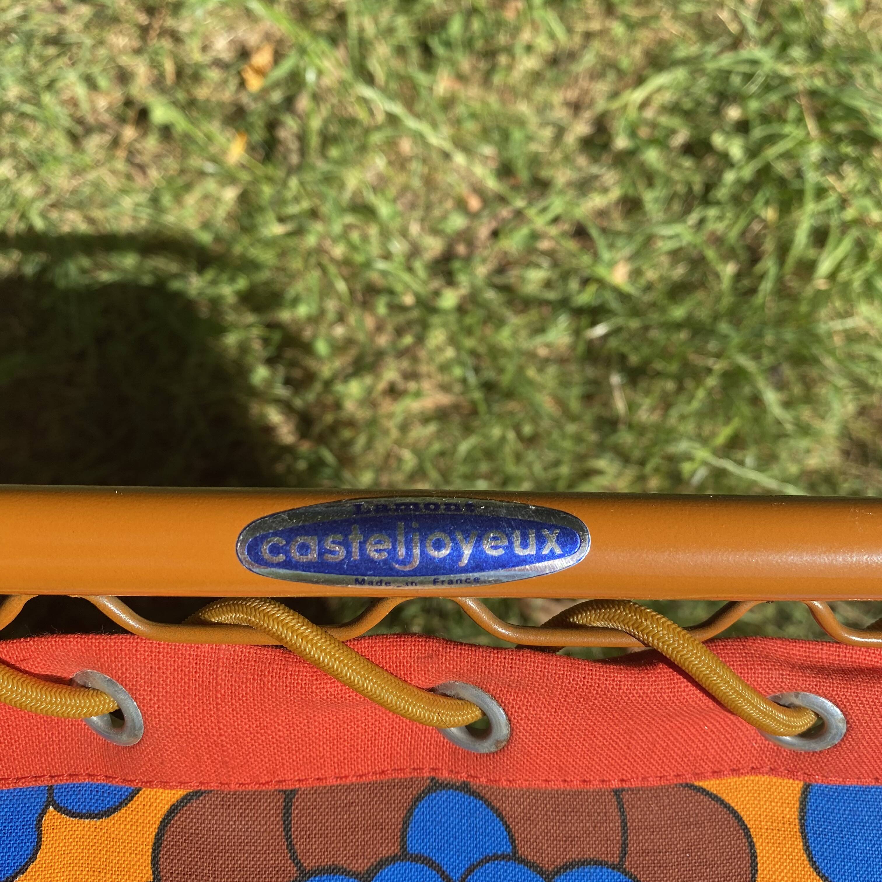 Vintage and new 70s sun lounger