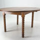 Table ronde pied chapelet