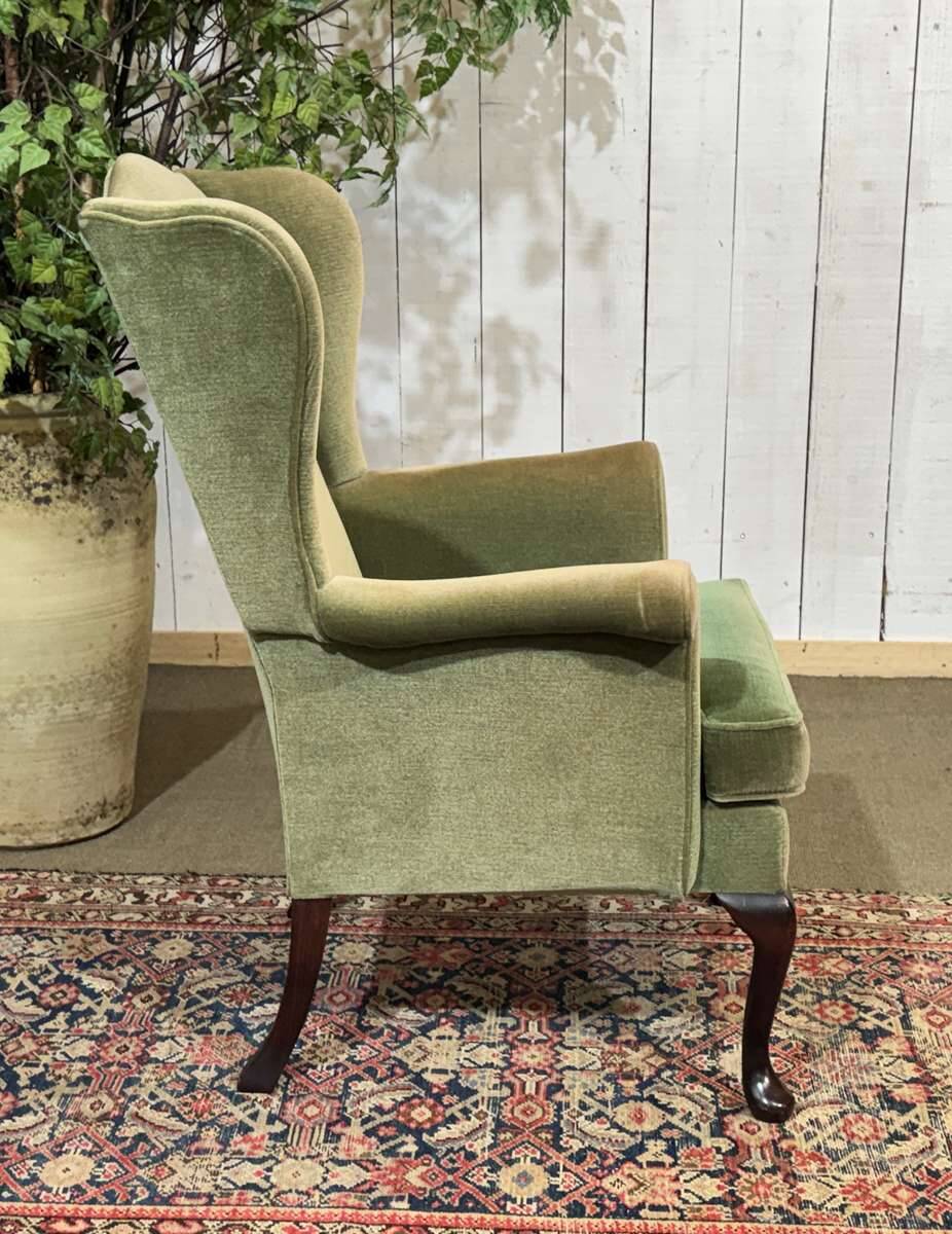 1970s English armchair by the brand Parker Knoll.