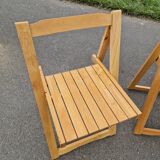 Set of 4 vintage folding chairs