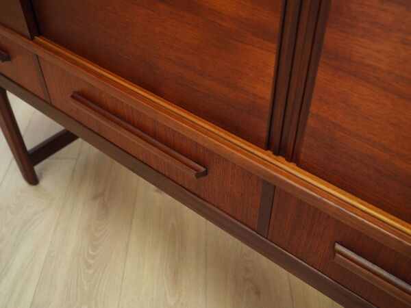 Buffet haut en teck, design danois, années 1960, fabricant : PMJ Viby J